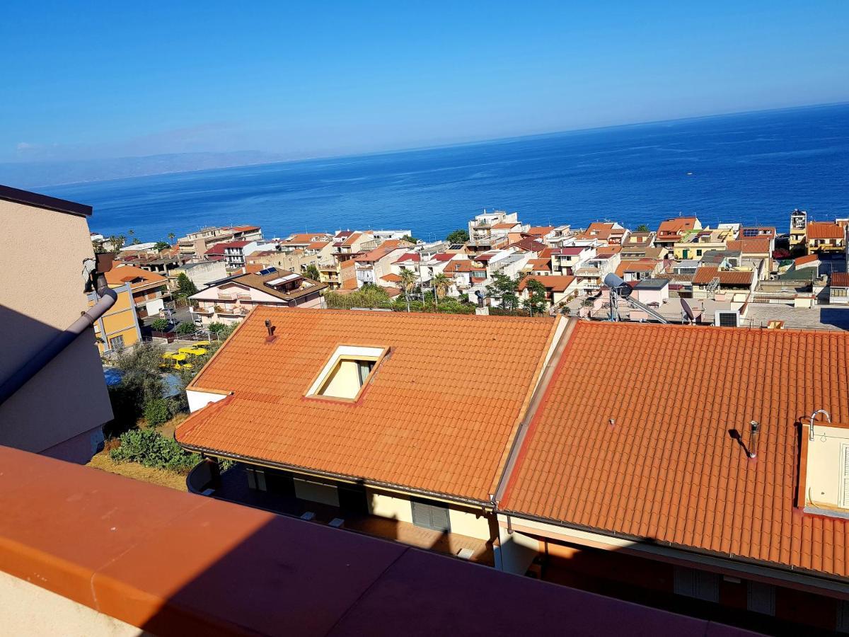Panoramic House -Santa Teresa Di Riva- Bandiera Blu Exterior photo